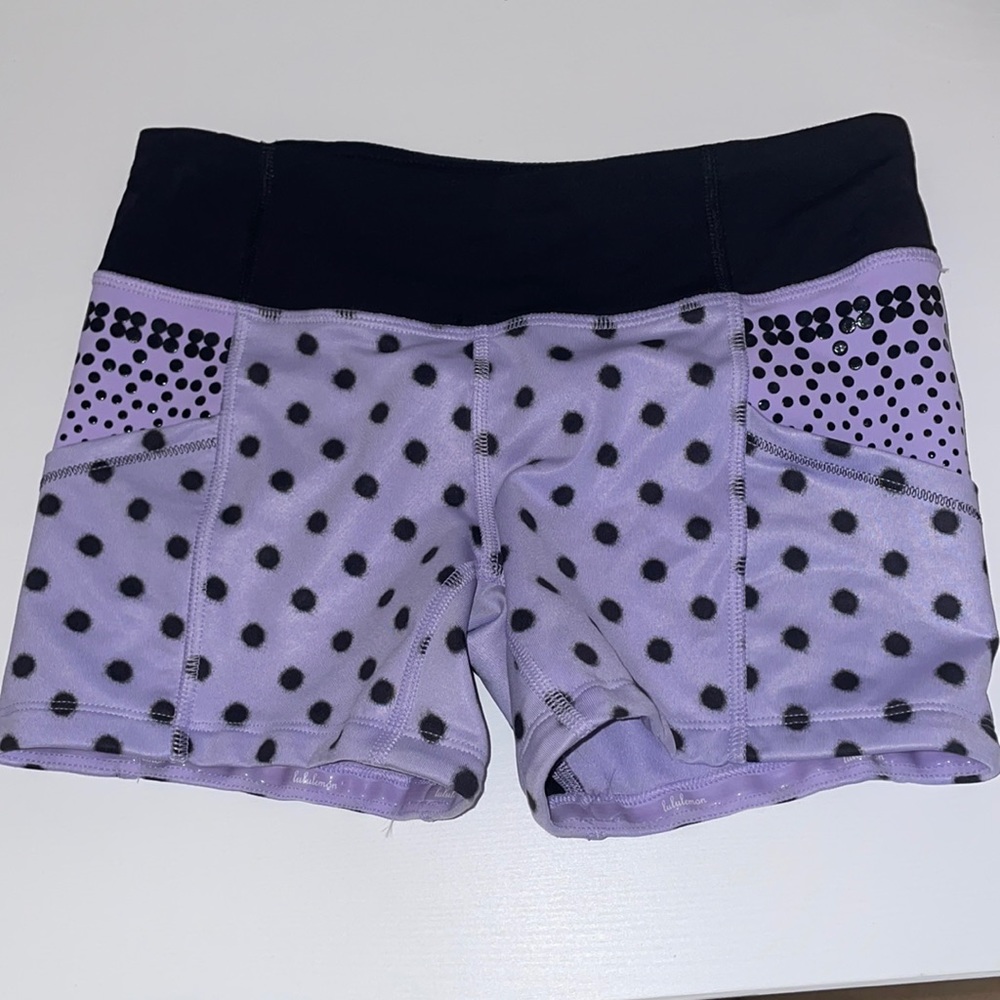Lululemon running short with wide waist band